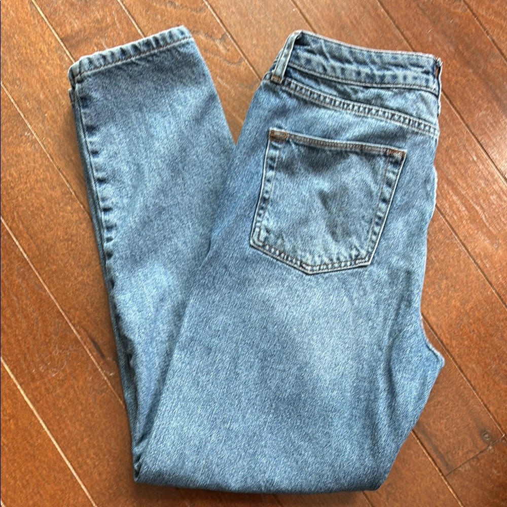 BDG Mom Jeans Vintage Wash